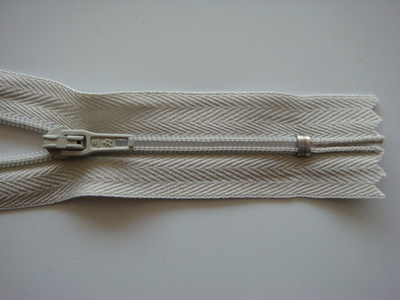 【專注拉鏈行業(yè)45年 江蘇穿心拉鎖 品質(zhì)成就品牌】?jī)r(jià)格,廠家,圖片,拉鏈,三力(福建)拉鏈-